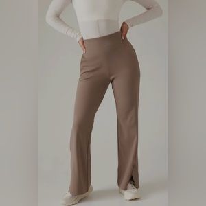 Athleta Venice Flare Pant Pyrite (Taupe) Size M
